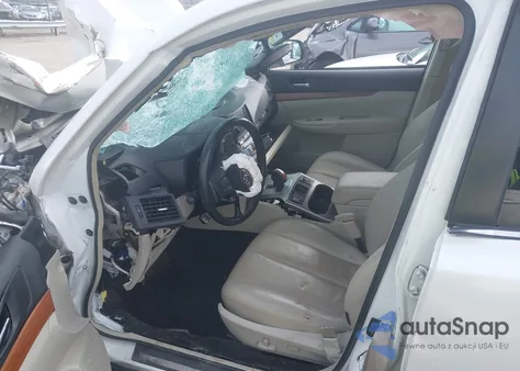 2013 Subaru Outback 2.5I Limited from USA, damaged, VIN 4S4BRCLC9D3304336